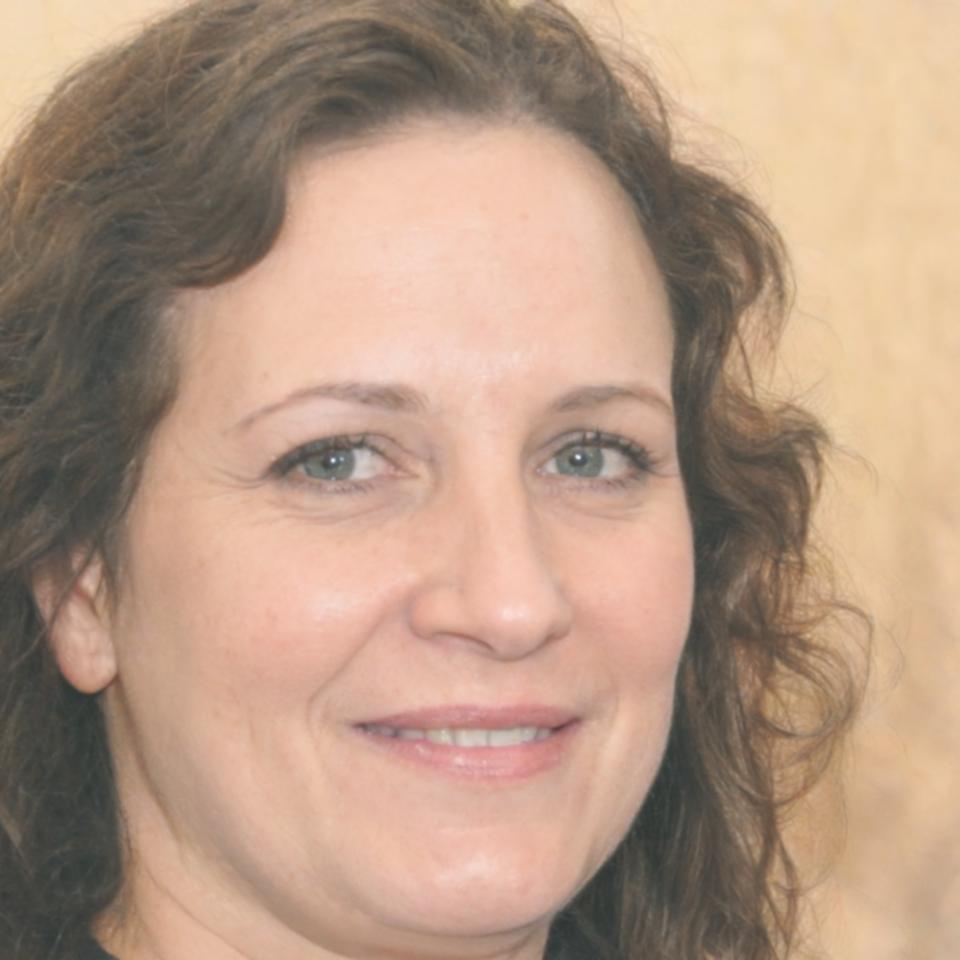 Dr. Sarah Müller - Leiterin Anlageberatung